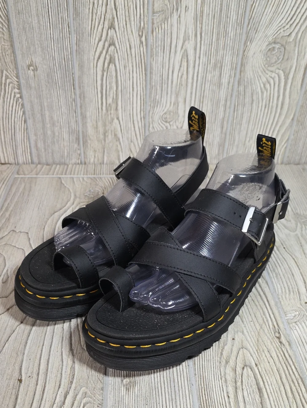 Dr. Martens fit store ships